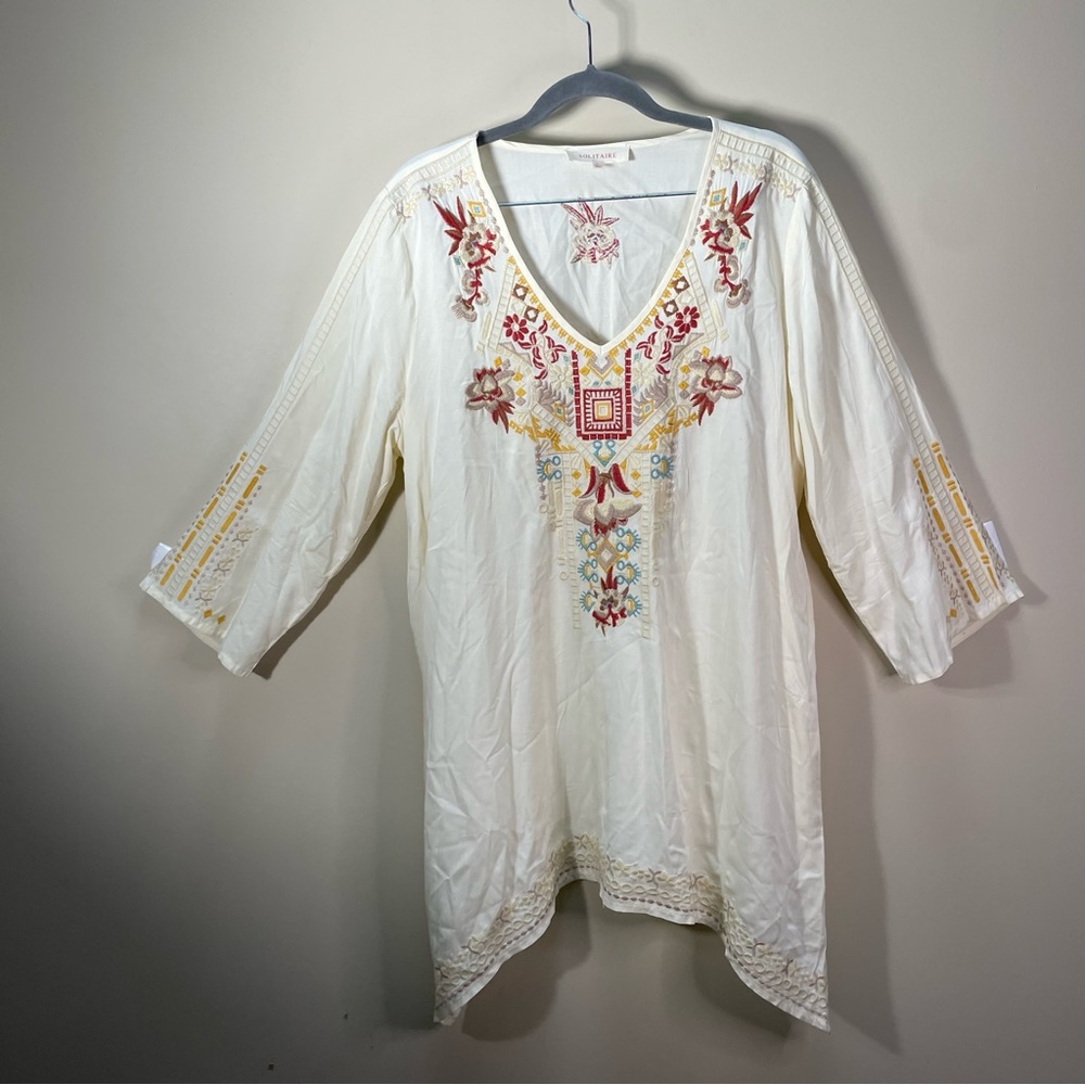 Solitaire Boho Embroidered Floral Long Tunic Top Size Large